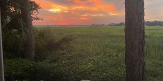 Beautiful Furnished Marsh Front Home - 6 mo Lease Term Gallery 52