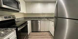 19477 Northeast 10th Avenue Gallery 1