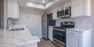 Perimeter Lakes Apartments Gallery 1