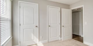 Brighton Valley Apartments Gallery 73