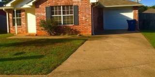 455 Redbud Circle Gallery 1