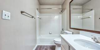 Sailpointe at Lake Norman Apartment Homes Gallery 67