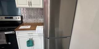 Newly Updated Single Family Home Gallery 7