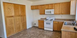 Gilbert location Gallery 7