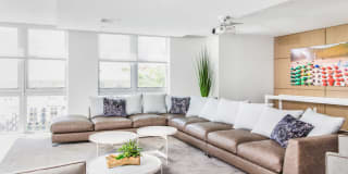 The Palmer Dadeland Gallery 30