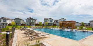 Collection Hunter Crossroads Townhomes Gallery 57