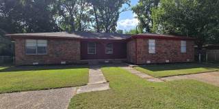 617 Brierly Drive Gallery 1