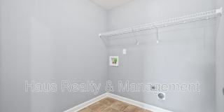 3755 Windmill Drive Gallery 27