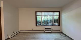 River Edge Gallery 6