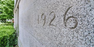 278 Main Street Gallery 18