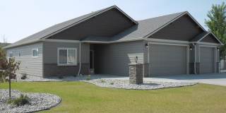 GOLF COURSE AREA HOME Gallery 1