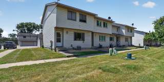 Charming 3BR House in Rosemount Charming 3BR House in Rosemount Gallery 1