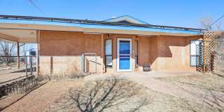 3 bedroom 2 bath home with Acreage Gallery 1