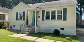Renovated 3 Bedroom Near UNCG & Downtown Greensboro - Stackable Washer & Dryer Included! Gallery 1
