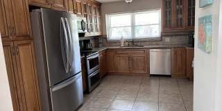 113 Coronado St Gallery 8