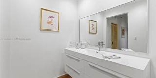 2211 Fisher Island Dr Gallery 40