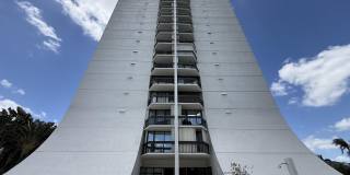 2000 Presidential Way Gallery 52