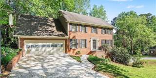 1527 Ridgewood Drive Gallery 1