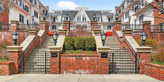 225 Stanley Avenue unit: 204 Gallery 1