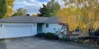 Nice 3 Bedroom 2 Bath Home in Quiet Neighborhood Gallery 1