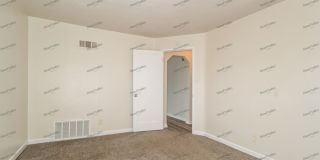 9528 Ridge Avenue Gallery 8
