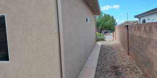 4 Bedroom Home Near Pine View High School With 2 Car Garage Gallery 10