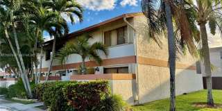 4403 SW 70th Ter Gallery 1