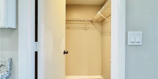 706 SE 13th Court unit: C Gallery 22