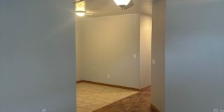 3 bedroom, 2 bathroom, 2 car garage Gallery 14