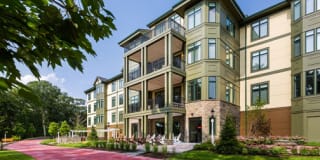 Hancock Estates at Chestnut Hill Gallery 28