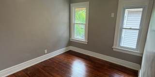 Charming Three Bedroom Townhouse! Gallery 16