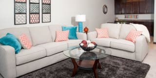 Shoreview Grand Gallery 19