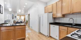 5739 N Winthrop Avenue Gallery 28