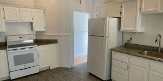 Charming & Bright 3 Bedroom 1 Bathroom Home Walking Distance to SJSU Gallery 9