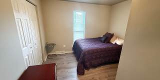 Stonegate Complex -- Fully Furnished and Utilities Included! Gallery 12