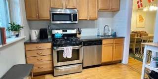 910 W Waveland Avenue Gallery 3