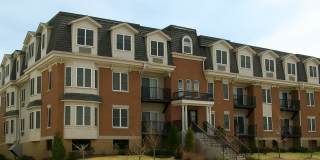 388 Shelburne Road Gallery 1