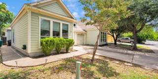Beautiful 3 bedroom townhome available for rent for ASAP move in!!!! Medical Center Area!!! Beautiful 3 bedroom townhome available for rent for ASAP move in!!!! Medical Center Area!!! Gallery 3