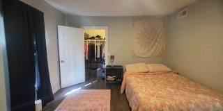 626 Taylor St NE Gallery 16
