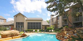 Glen at Highpoint Gallery 44