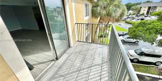 251 W Palm Cir W Gallery 16