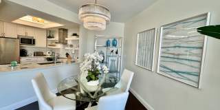 365 5th Avenue South - 303 Gallery 21