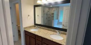 Lexington Living Oasis Gallery 18