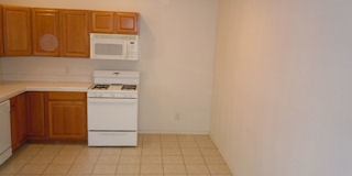 1907 Girard Blvd NE Gallery 6