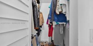 8490 SW 154th Cir Ct Gallery 25