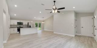 339 W Goldcoast Pl Gallery 2