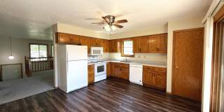 1505 Cedar Circle Gallery 3