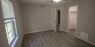 Large 4 bedroom Duplex Gallery 21