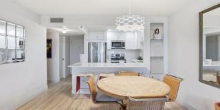 1516 S Lakeside Drive Gallery 18