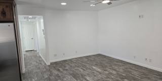 114 100 E Gallery 4
